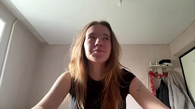 Snapshot of LeomaJee chatting on 3, 7, 2026 LeomaJee online show from 3, 7, 2026