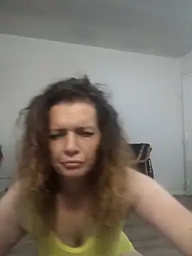 VelvetRae online show from 14, 4, 2026