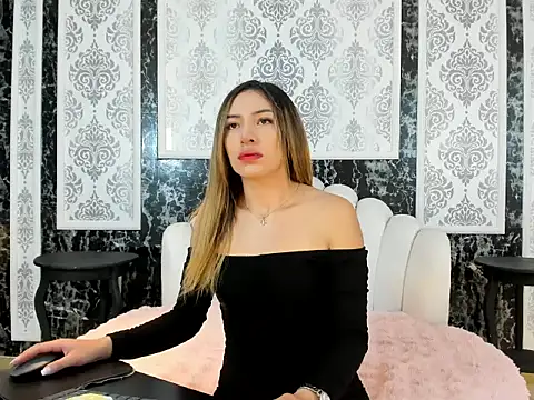 AngelinaAustin online show from 7, 3, 2026