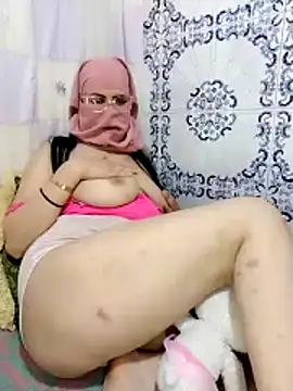 Snapshot of HoT_LiiiNa chatting on 1, 3, 2026 HoT LiiiNa online show from 1, 3, 2026