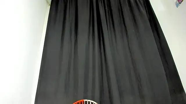 lillyoconnell online show from 9, 4, 2026