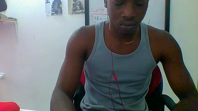 Snapshot of charles_king chatting on 8, 5, 2026 charles king online show from 8, 5, 2026