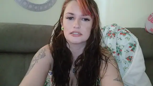Snapshot of nyxiejinx chatting on 20, 4, 2026 nyxiejinx online show from 20, 4, 2026