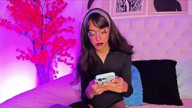 Liz Hills online show from 25, 5, 2026