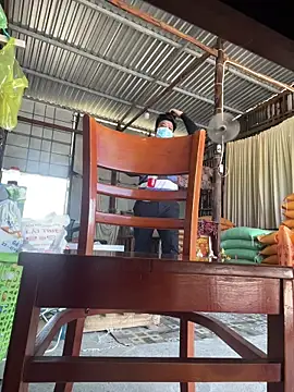 hoang15075 online show from 9, 4, 2026