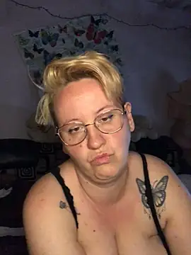 SofiaAmour online show from 15, 4, 2026
