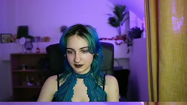 stacy  x3 online show from 18, 4, 2026