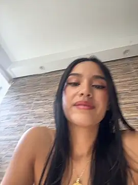 Mia-villalobos online show from 10, 3, 2026