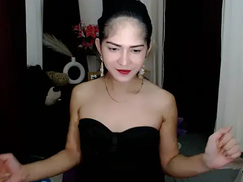 Snapshot of AnaxandraVenomLips chatting on 21, 5, 2026 AnaxandraVenomLips online show from 21, 5, 2026