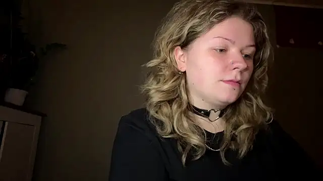 YoungAlina online show from 7, 4, 2026