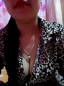 Snapshot of Nudde-sexxy chatting on 2, 3, 2026 Nudde-sexxy online show from 2, 3, 2026