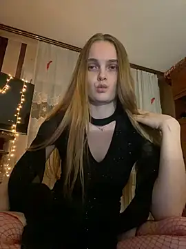 LunaVey online show from 3, 6, 2026