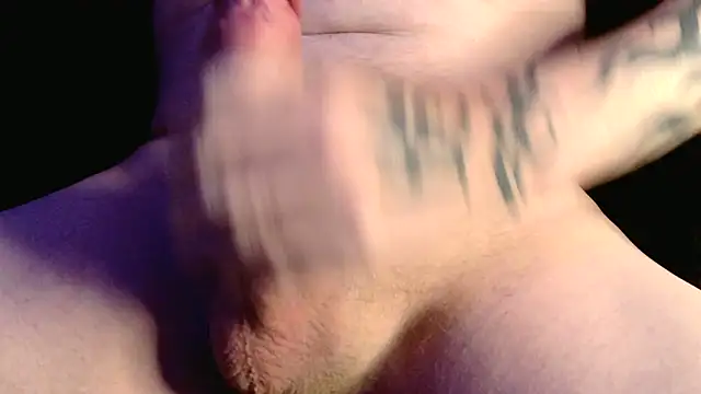 hung23xuk online show from 18, 5, 2026