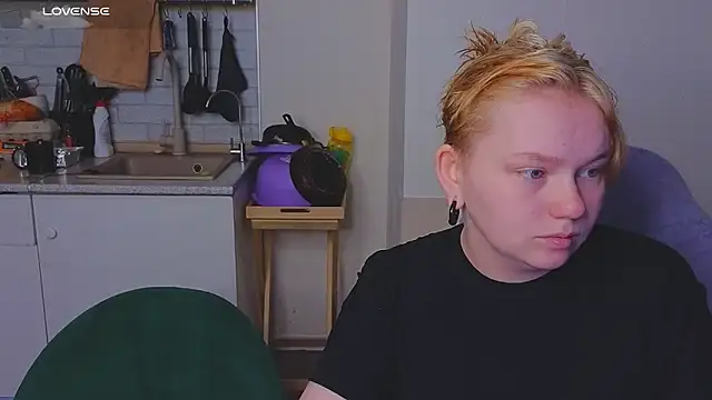 soft focus online show from 22, 5, 2026