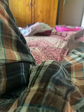 Snapshot of DimuthuBoy chatting on 1, 3, 2026 DimuthuBoy online show from 1, 3, 2026