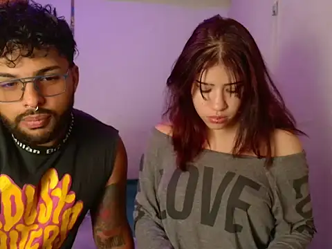 Snapshot of LYNN_N_SAMUEL chatting on 10, 4, 2026 LYNN N SAMUEL online show from 10, 4, 2026