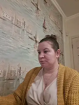 LaraHarper online show from 12, 3, 2026