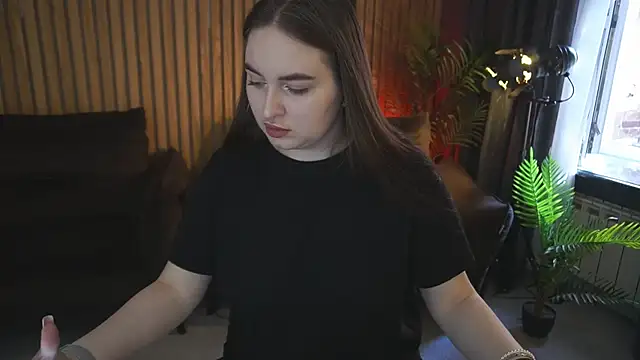 Snapshot of RapunzelAngel chatting on 6, 6, 2026 RapunzelAngel online show from 6, 6, 2026