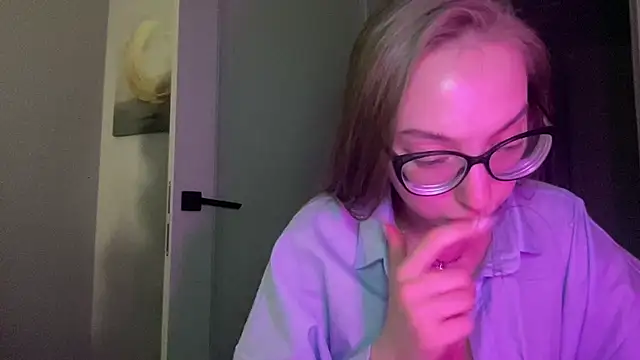 AngelinaFox0202 online show from 2, 3, 2026