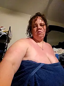 Snapshot of Purplesparkle1 chatting on 16, 3, 2026 Purplesparkle1 online show from 16, 3, 2026