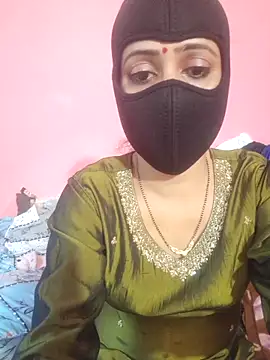 Couple hot999 online show from 10, 5, 2026