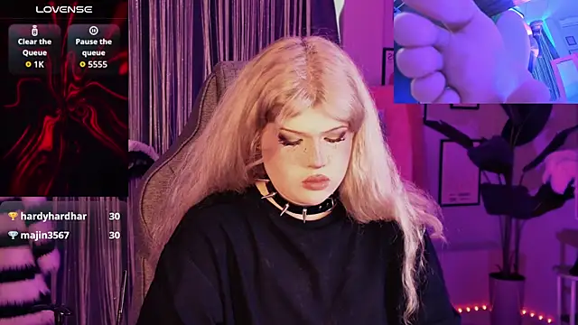 LilithNlsn online show from 7, 7, 2026