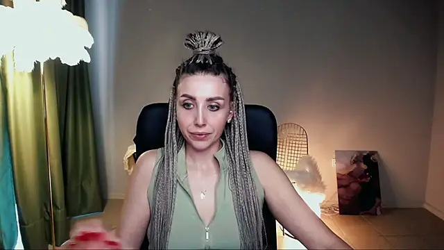 MonicaRiley online show from 29, 5, 2026