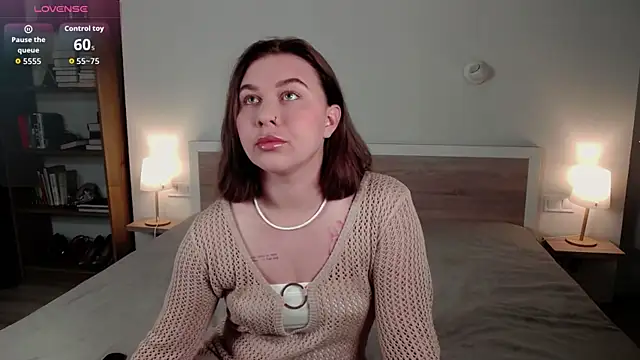 HermioneMoon online show from 24, 6, 2026