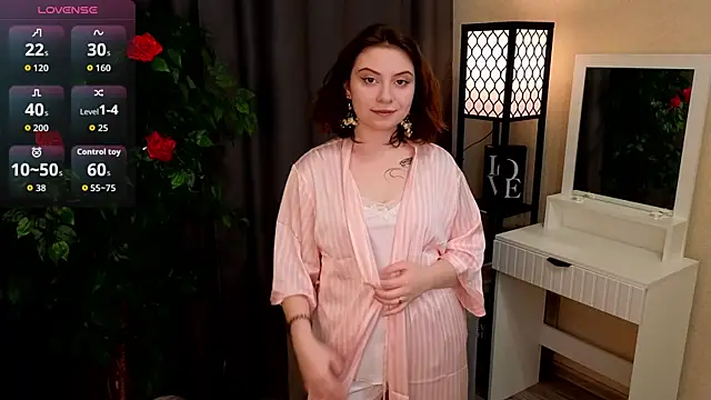 BreannaBuczak online show from 20, 3, 2026