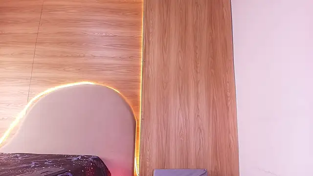 kiara lp online show from 18, 4, 2026