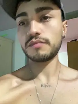 Lucasss2204 online show from 16, 3, 2026