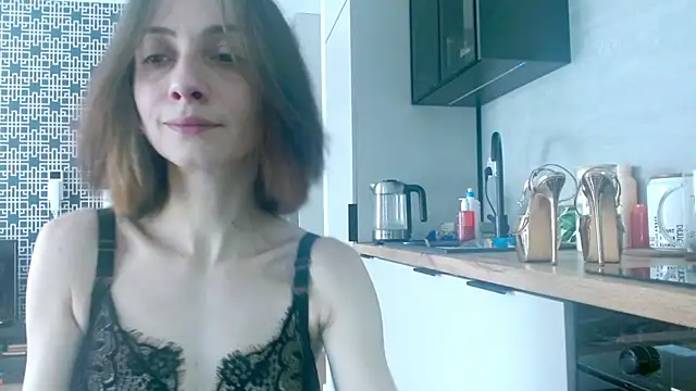 misssweet online show from 12, 3, 2026