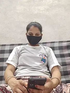 lovelypooja93 online show from 6, 8, 2026
