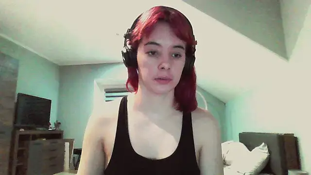 amberdoll   online show from 8, 3, 2026