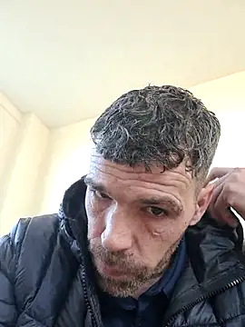 Snapshot of hulllad40 chatting on 3, 3, 2026 hulllad40 online show from 3, 3, 2026