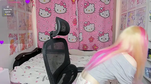 Nikkimiltonss online show from 22, 6, 2026