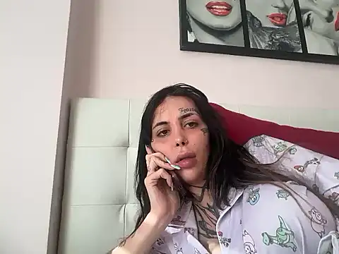 Isalaurensstar online show from 7, 4, 2026