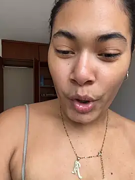 Sweetroseof online show from 7, 4, 2026