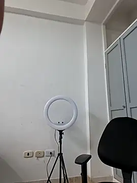 Ashly pinkxx online show from 10, 3, 2026