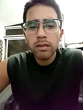 Osito HOT online show from 5, 4, 2026