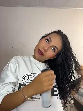 Snapshot of AmeliaAndersson chatting on 9, 7, 2026 AmeliaAndersson online show from 9, 7, 2026