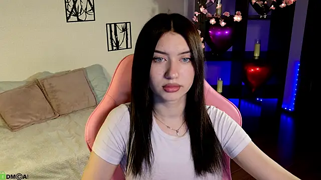 Sugar Kitten12 online show from 10, 4, 2026