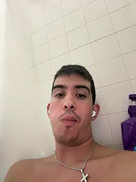 papichulo102099 online show from 7, 3, 2026