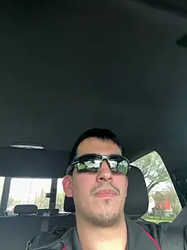 papichulo102099 online show from 10, 3, 2026