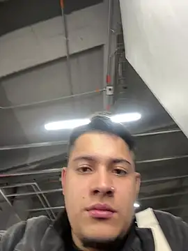 OliverTabordaa online show from 13, 4, 2026