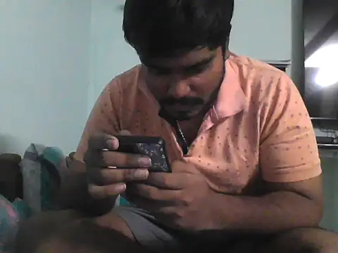 Snapshot of Foxboy65 chatting on 28, 4, 2026 Foxboy65 online show from 28, 4, 2026