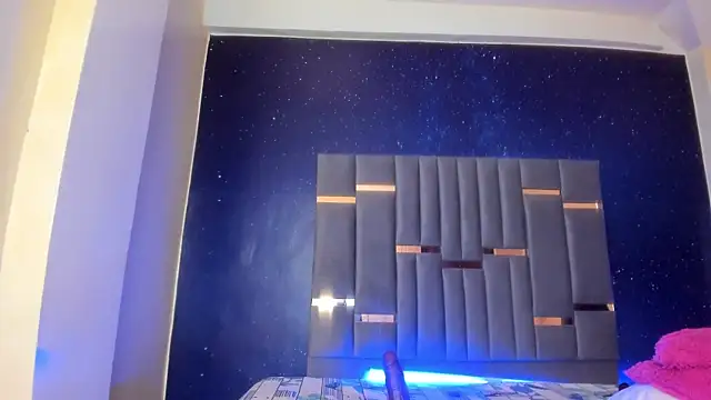 ChannelQueen online show from 9, 4, 2026