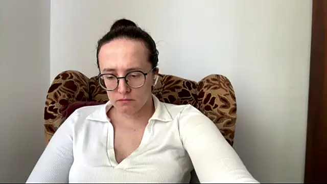 SofiaTease online show from 1, 4, 2026