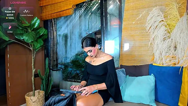 Snapshot of Sienna_Dark chatting on 12, 6, 2026 Sienna Dark online show from 12, 6, 2026