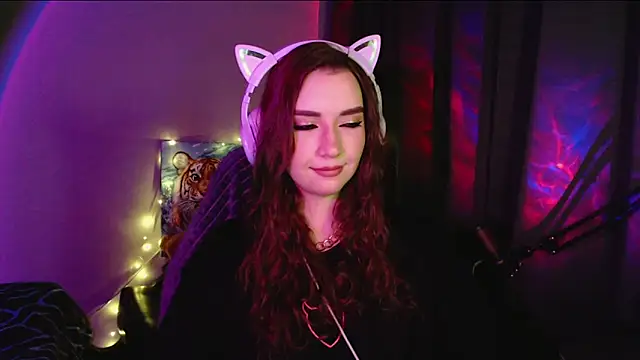 Celia Sensual  online show from 10, 5, 2026